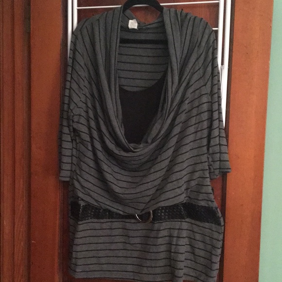Deb Sweaters - ➕ Sweater w/Faux Belt&Tank